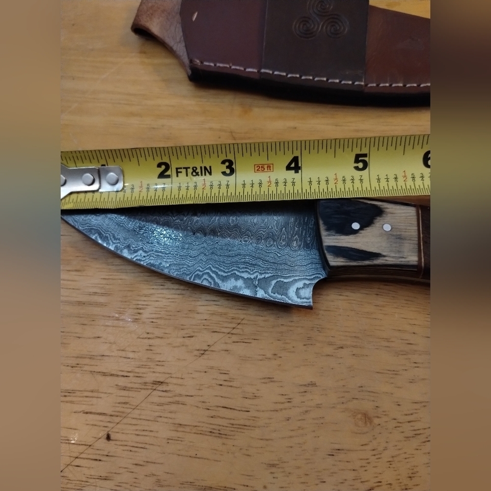 New Damascus steel blade men's hunting knife with sheath - Picture 7 of 9
